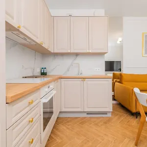  Apartament Grand - Doki Living & Foodhall